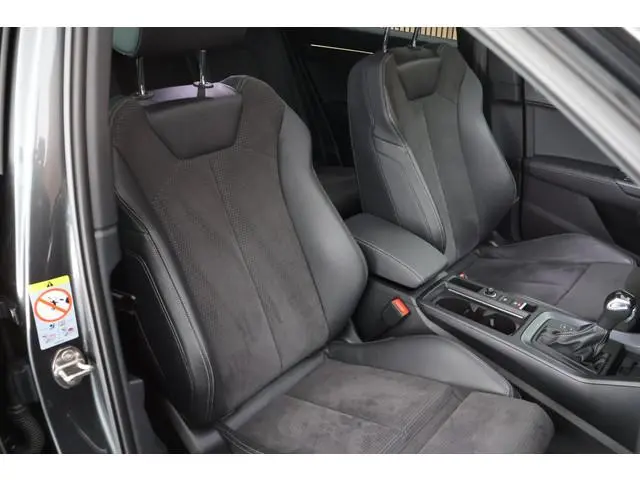 Audi Q3 Sportback 45 TFSI e 245pk S Edition Trekhaak 360Camera Elek.stoelen Stoelverwarming Keyless...