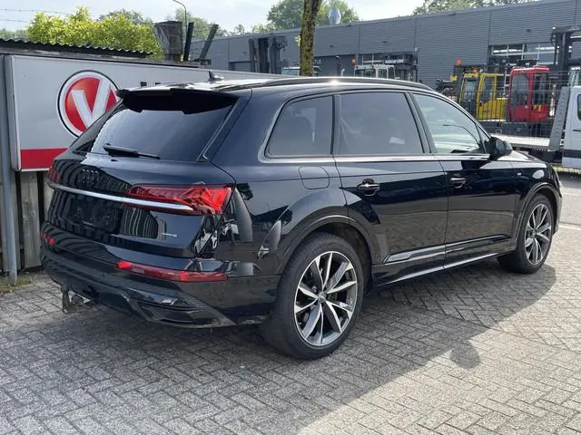Audi Q7 55 TFSI e quattro Pro Line S 21"/Trekhaak/B&O/Laser LED/Stoelverwarming v+a/Adaptieve cruise...