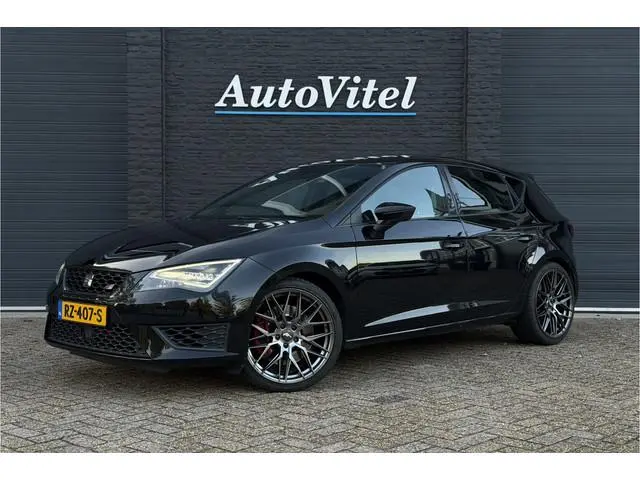 SEAT Leon 2.0 TSI Cupra 290 | SEAT Sound | Stoelverwarming | 19'' Inch | Adaptieve Cruise