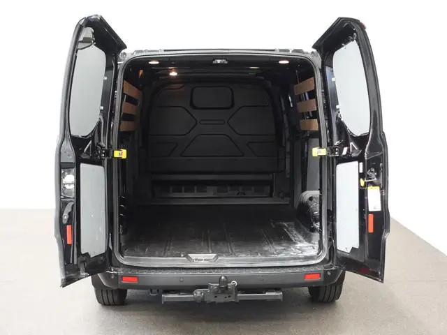 Ford Transit Custom 300 2.0 TDCI L2H1 Trend Automaat Airco Navigatie Cruise Parkeersensoren Camera T...