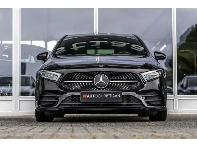 Mercedes-Benz A-klasse 200 Premium Plus AMG | Pano | Memory