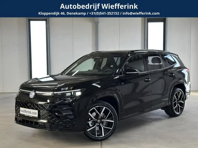 Volkswagen Tayron 1.5 eHybrid R-Line Edition 272pk | Groot scherm | Trekhaak | Pano | 360 camera | B...