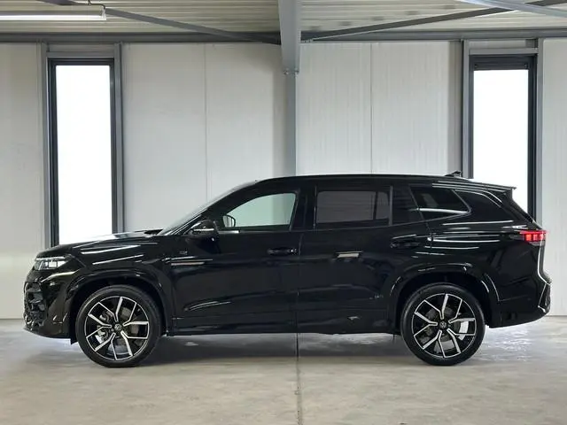 Volkswagen Tayron 1.5 eHybrid R-Line Edition 272pk | Groot scherm | Trekhaak | Pano | 360 camera | B...