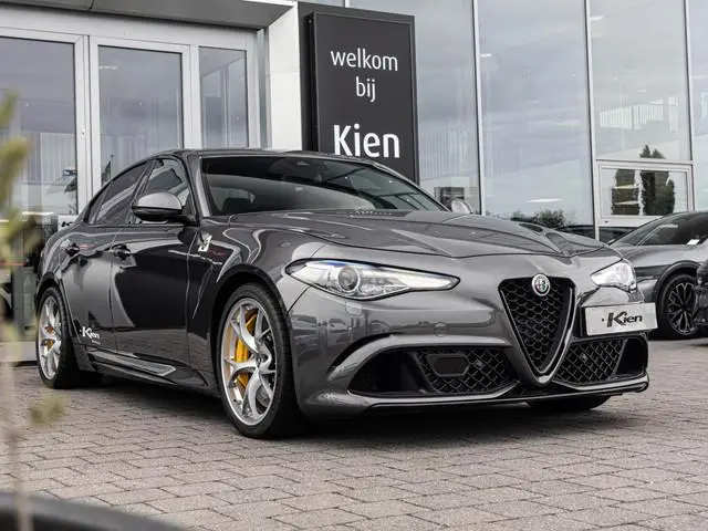 Alfa Romeo Giulia