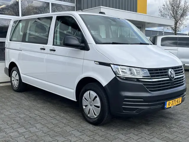 Volkswagen Transporter T6.1 Kombi 2.0 TDI L1H1-9-Persoons Ex BTW Airco Cruise control Stoelverwarmin...