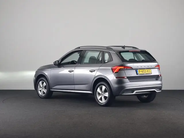 Skoda Kamiq 1.0 TSI Ambition 110 pk | Navigatie via App | Trekhaak (wegklapbaar) | Parkeersensoren a...