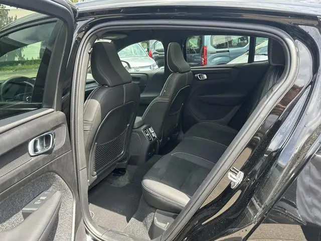 Volvo C40