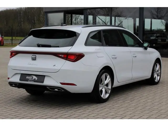 SEAT Leon Sportstourer 1.5 TSI 130pk FR VIRTUAL LED NAVI CARPLAY 13872KM!