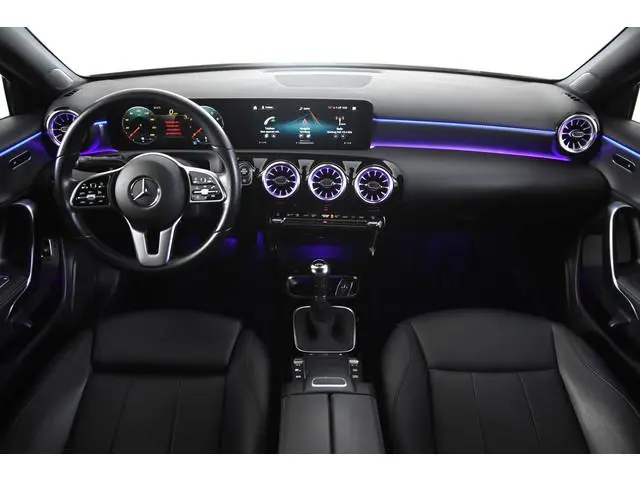 Mercedes-Benz A-klasse 180 *Leer*Navigatie*Carplay*Camera*