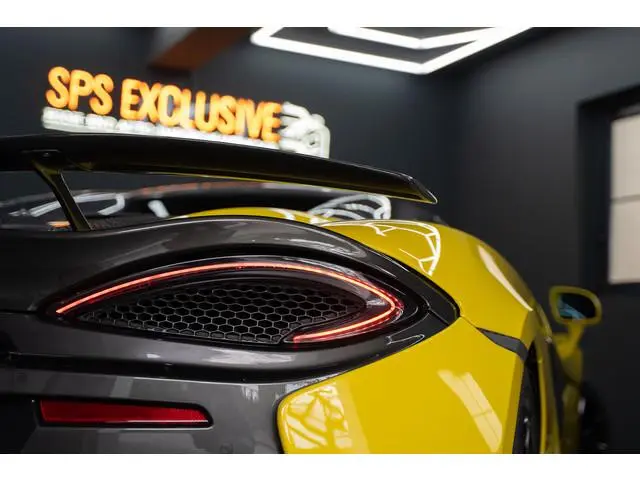 McLaren 570S