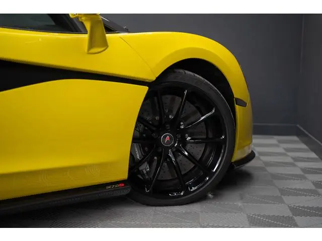 McLaren 570S