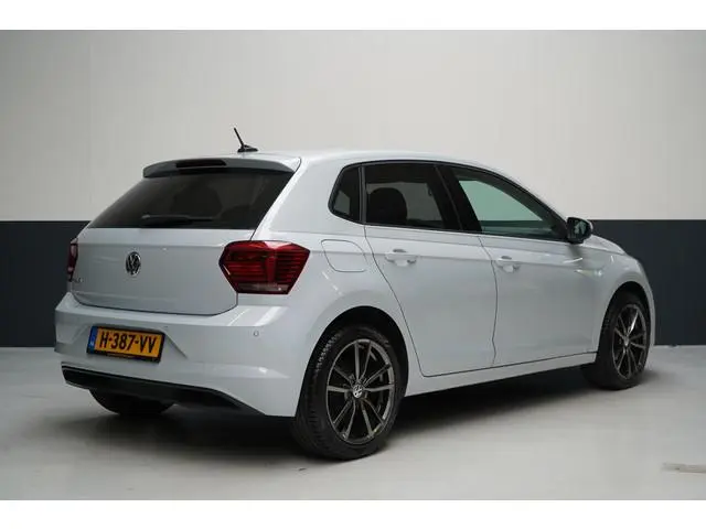 Volkswagen Polo 1.0 TSi 95pk Comfortline 5-drs | Keyless | Parkeersensoren | Carplay | Cruise contro...