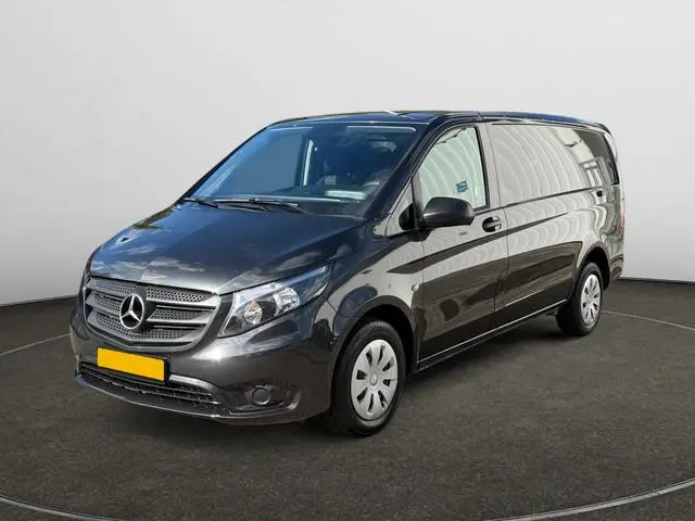 Mercedes-Benz Vito 110 CDI Lang- Euro 6, Trekhaak, 3 Pers, Camera, Stoelverwarming, Park Assist