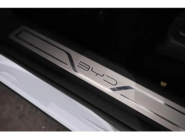 BYD SEAL U