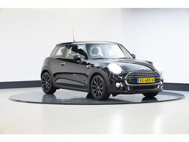 MINI 3-Deurs 1.5 Cooper Chili Serious Business