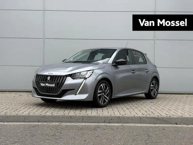 Peugeot 208 1.2 PureTech Active Pack | Parkeerhulp | Navigatie | 3D Cockpit | Apple Carplay/Android...