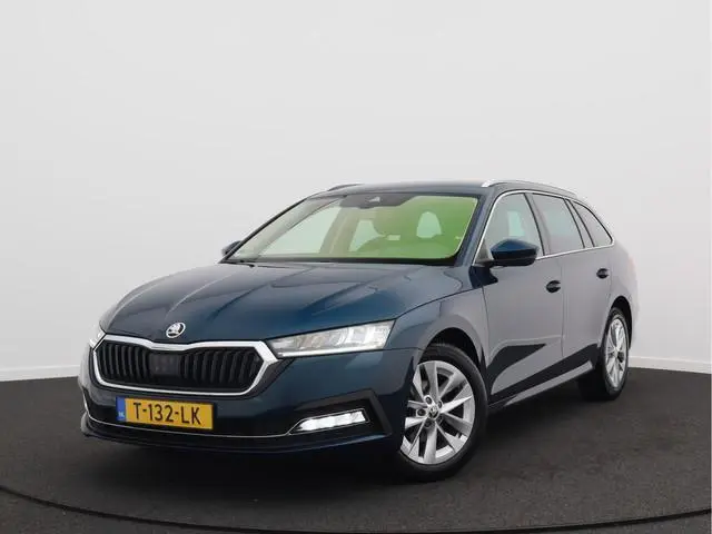 ŠKODA Octavia Combi 1.5 e-TSI Business Edition Plus/ mooie auto!