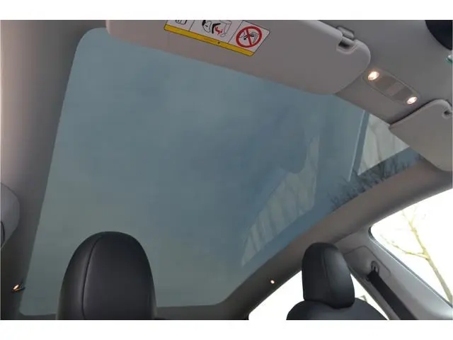 Tesla Model Y RWD 58 kWh Trekhaak (1.600kg), AutoPilot3.0 Ryzen