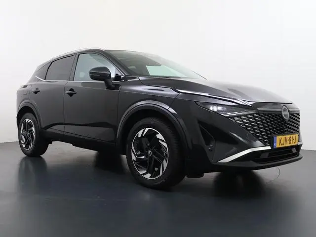 Nissan Qashqai 1.3 MHEV Xtronic N-Connecta VAN: 34.900,- VOOR: 32.330,- UW WKVOORDEEL: 2.570,- | OND...