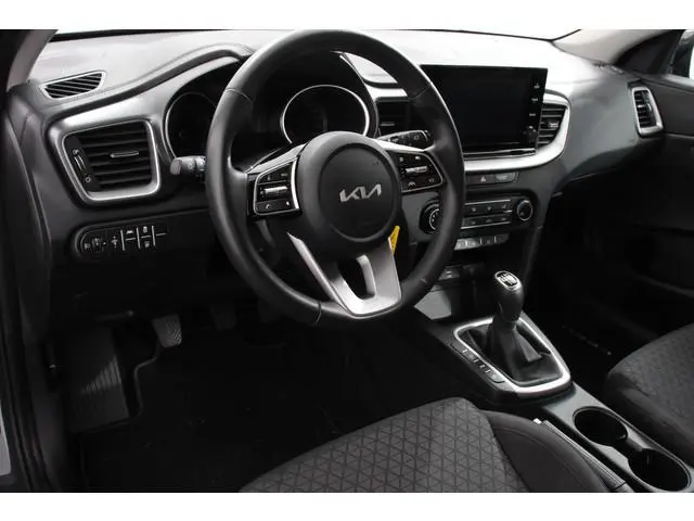 Kia Ceed 1.0 T-GDi Comfort Navigatie Apple Carplay / Android Auto Camera DAB Airco Stoelverwarming C...
