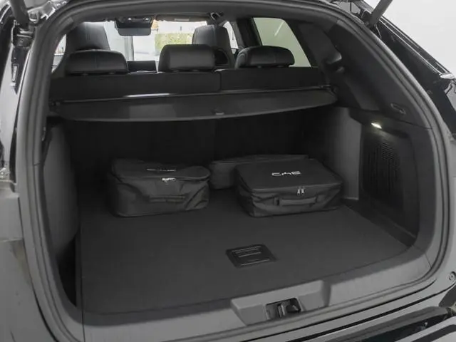 BYD SEAL U