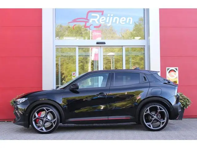 Alfa Romeo Junior Elettrica VELOCE 280PK 54 kWh | SPORT PACK (SABELT SPORTSTOELEN ELEKTRISCH BEDIENB...
