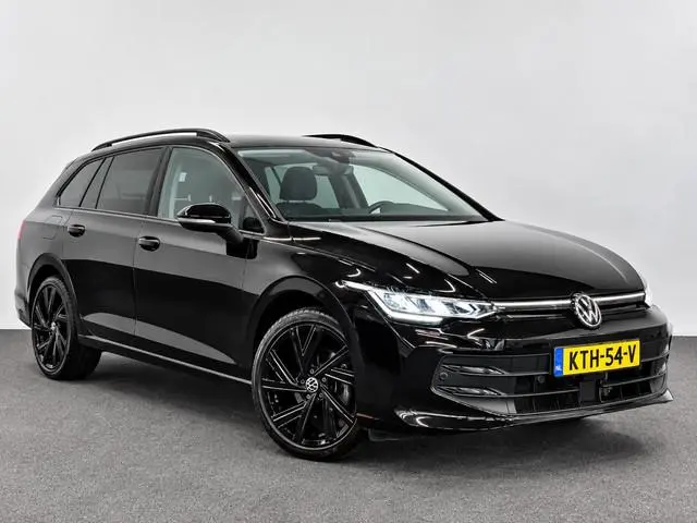 Volkswagen Golf Variant 1.5 eTSI Life DSG Navigatie Apple Carplay Android Auto Parkeerhulp Adaptive...