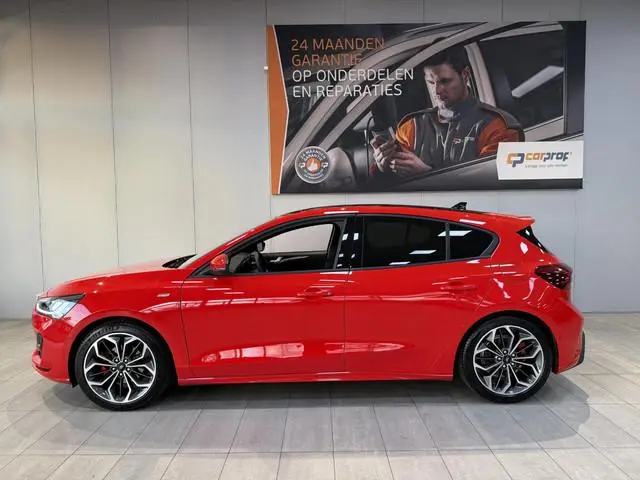 Ford Focus 1.0 EcoBoost Hybrid 125 pk ST Line X Panoramadak - Groot navigatie - 18inch LM Velgen - D...