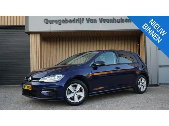 Volkswagen Golf 1.5 TSI 150pk R-line & Highline Clima Led pdc Navi stoelverw *147470km* 16 inch LM *...
