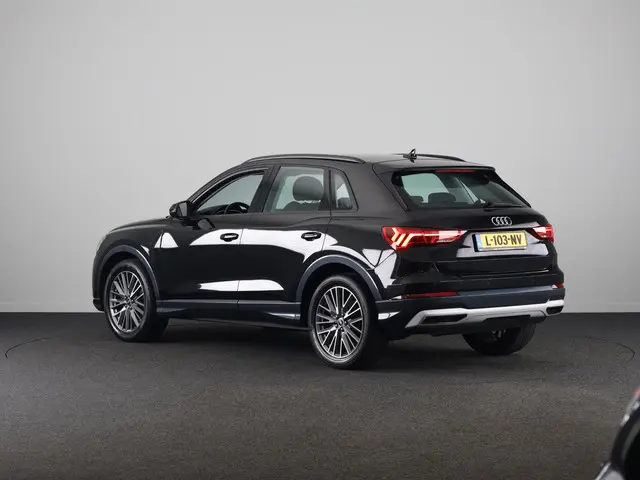 Audi Q3 35 TFSI Business Edition 150pk | Navigatie | Stoelverwarming | Parkeersensoren voor en achte...