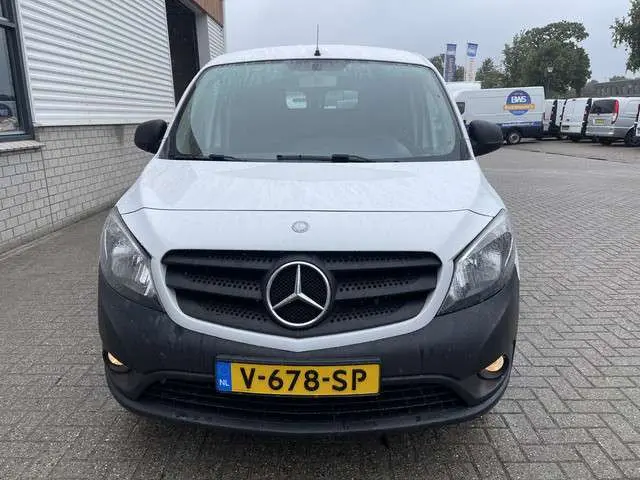 Mercedes-Benz Citan 108 CDI BlueEFFICIENCY / rijklaar € 7.950 ex btw / lease vanaf € 218 / airco / armsteun / schuifdeur / achterdeuren met ramen / euro 6 diesel !