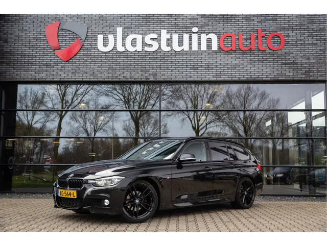 BMW 3-serie Touring 318i M Sport Edition , Trekhaak, Leer, Carplay,