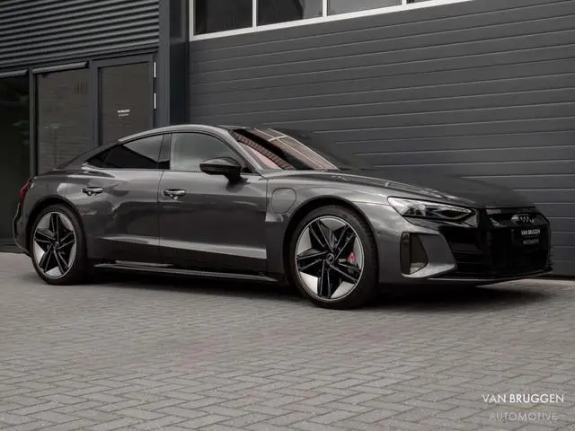 Audi e-tron GT