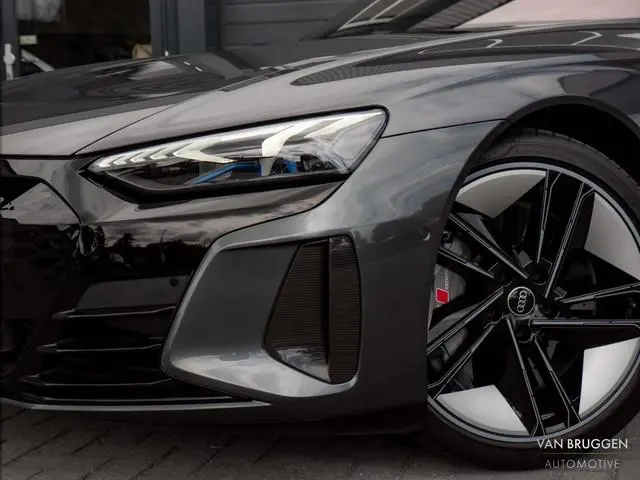 Audi e-tron GT