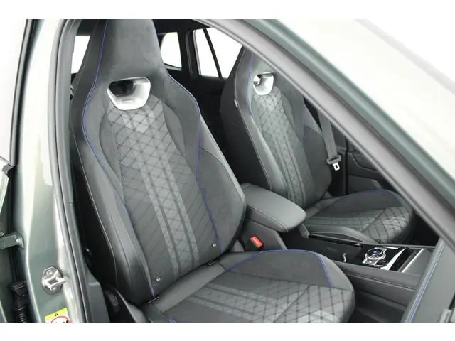 Volkswagen Tiguan 1.5 272pk eHybrid R-Line Edition Trekhaak Camera Keyless Massage Virtual Cockpit P...