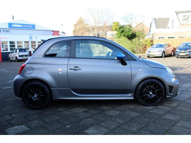Abarth 595