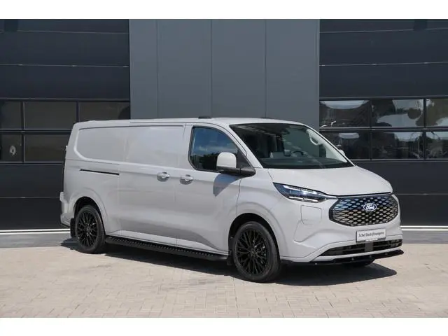 Ford E-Transit Custom 340 L2H1 Limited - Special Edition - 71kWh  218pk - 370KM WLTP - AGR Bestuurde...