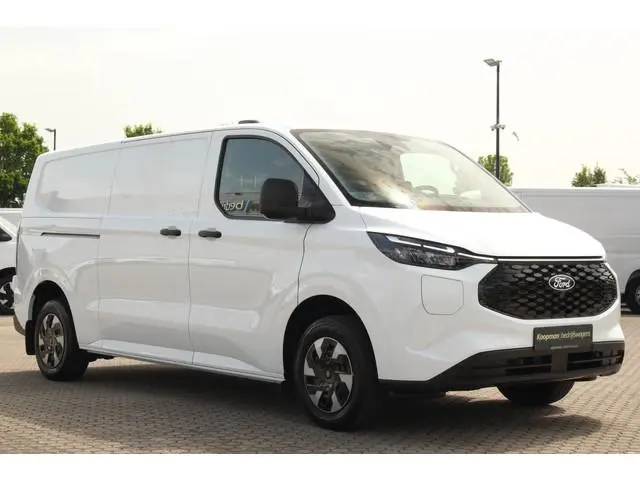 Ford E-Transit Custom 320 L2H1 Trend | 71 kWh | 160kW/218pk | Stoelverwarming | Camera | Carplay/And...