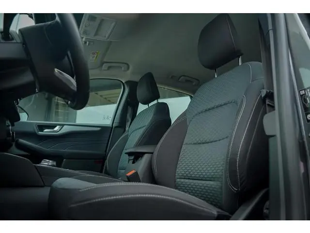 Ford Kuga 2.5 PHEV Cool&Connect / Stoelverwarming / Lage KM / Incl BTW