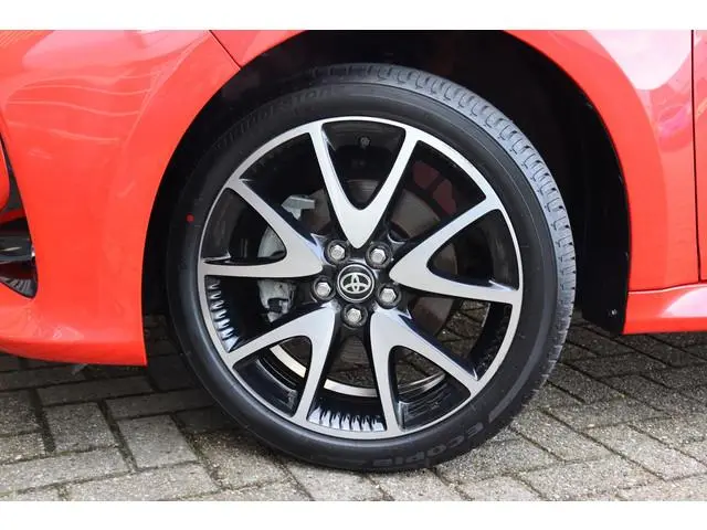 Toyota Yaris 1.5 Hybrid Launch Edition Limited, Trekhaak