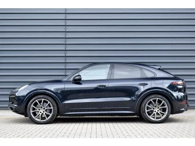 Porsche Cayenne Coupé 3.0 E-Hybrid 462pk Platinum Edition SportDesign | Panorama | Bose | Trekhaak e...