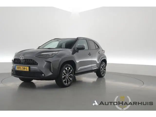 Toyota Yaris Cross 1.5 Hybrid 130 Dynamic | Rijklaar!! | Adapt. Cruise | Camera | Stoelverw. | Keyle...
