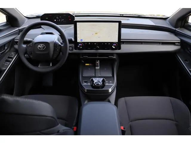 Toyota C-HR+