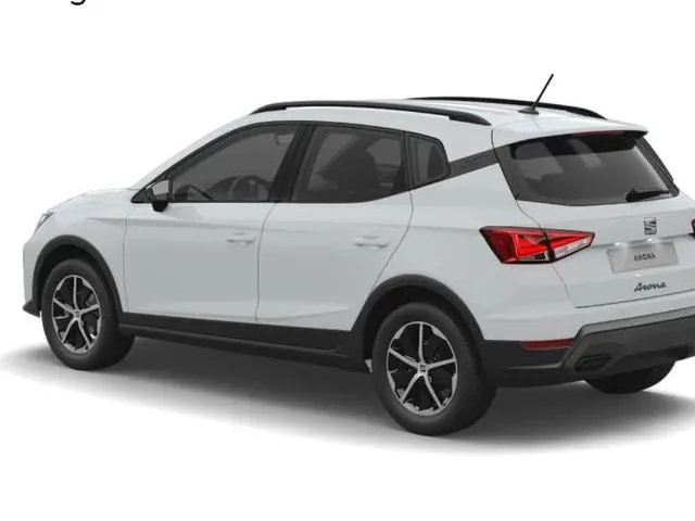 SEAT Arona Style 1.0 EcoTSI 70 kW / 95 PK SUV 5 versn. hand. | 'Design Machined' 16 inch | Safe & Dr...