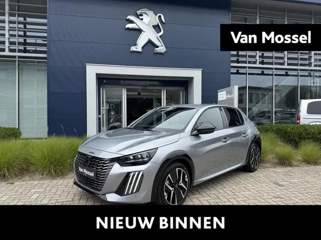 Peugeot 208 1.2 Hybrid 100 e-DCS6 GT l Navigatie l Unieke kilometerstand