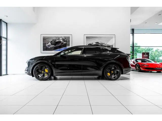 Lotus Eletre