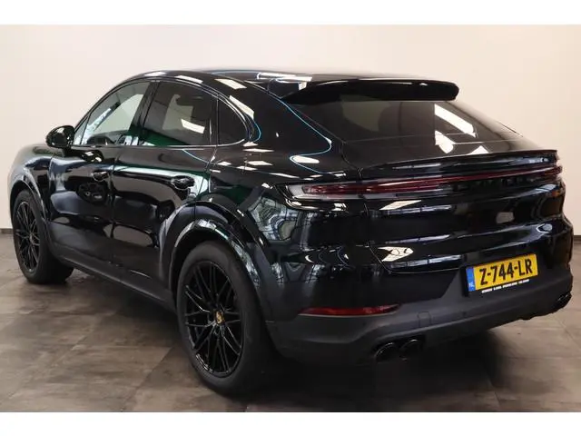 Porsche Cayenne Coupé 3.0 E-Hybrid Sport Chrono Keless Go Memory 24 Maanden garantie* (Vraag naar de...