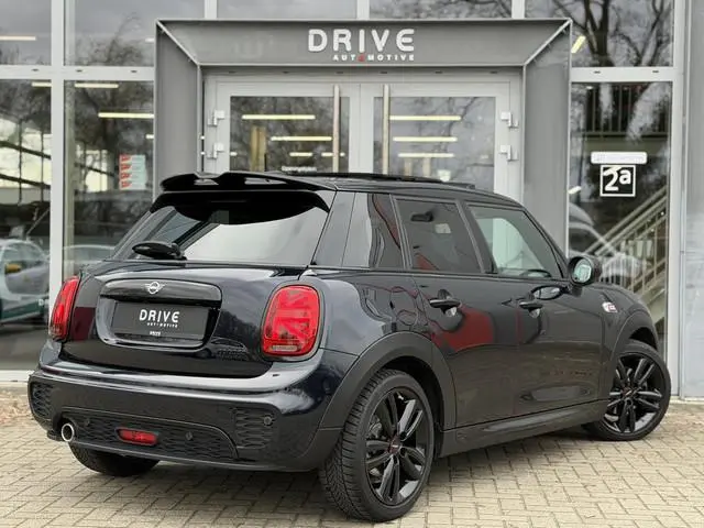 Mini Mini