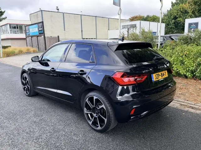 Audi A1 Sportback 30 TFSI 115PK S-Line AUTOMAAT•LED•Navi
