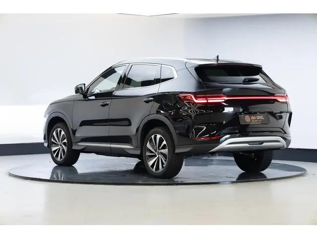 BYD SEAL U